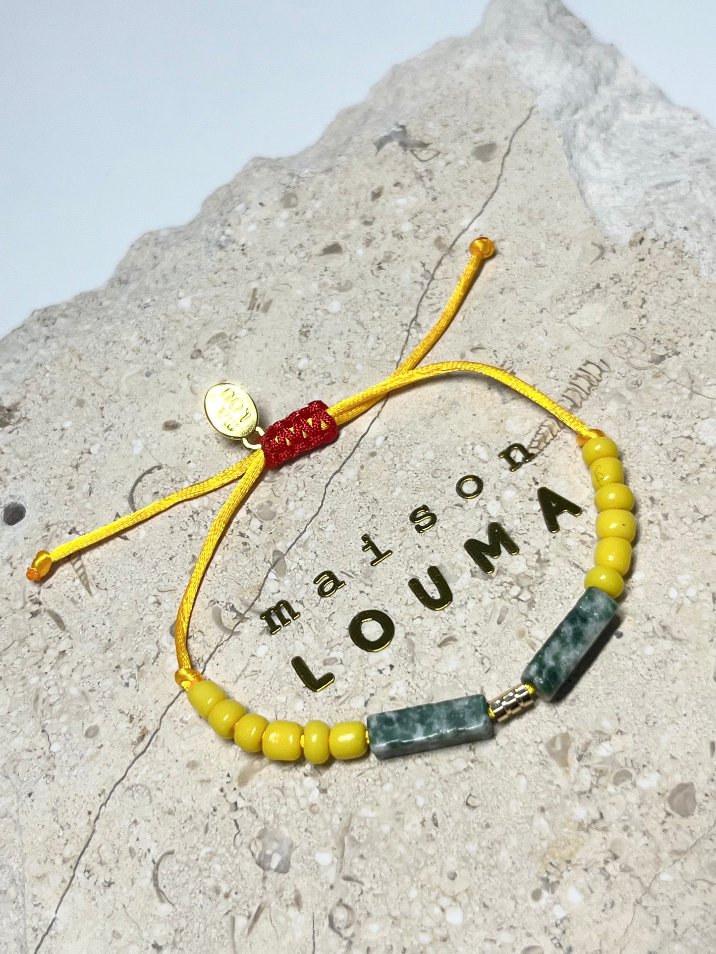 | Trust | Bracelet with Jade stones and Glass beads