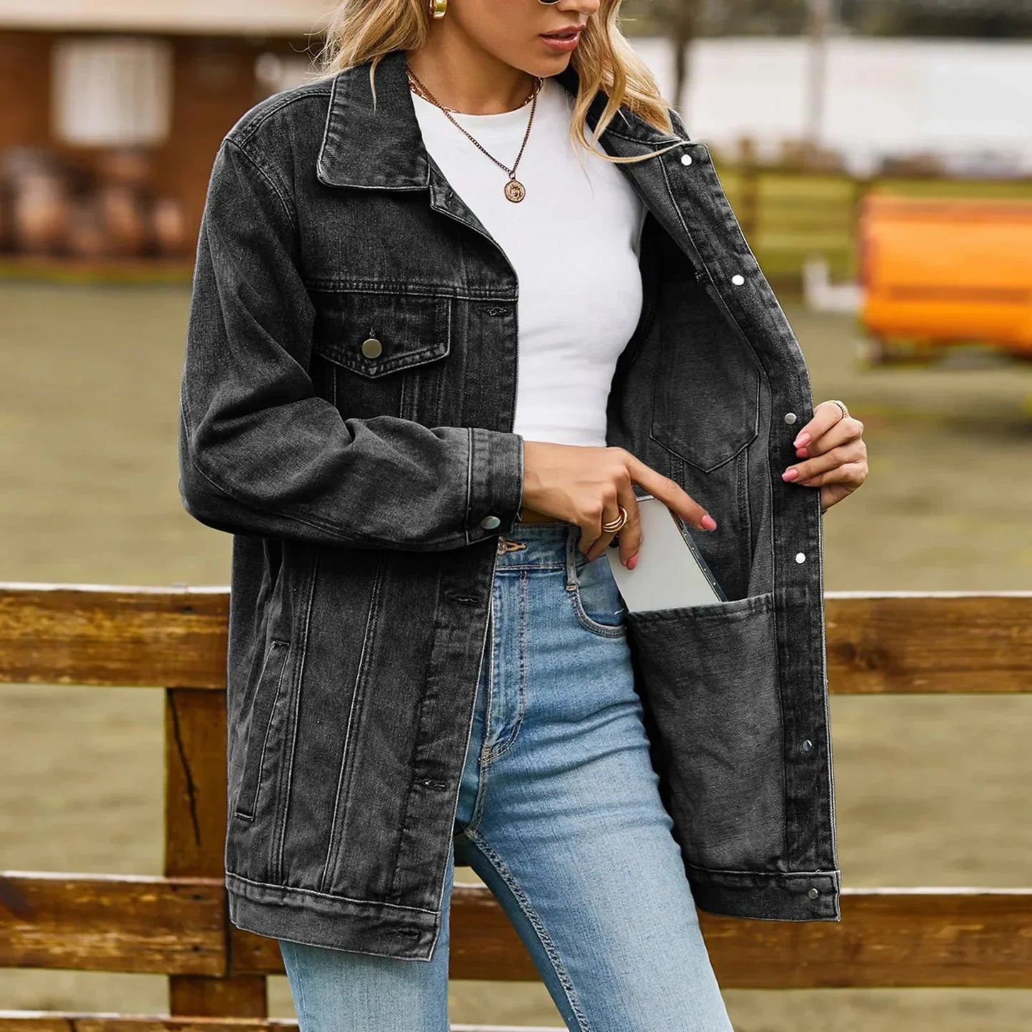 Veste en Denim Délavée Poches à Rabat pour Femme