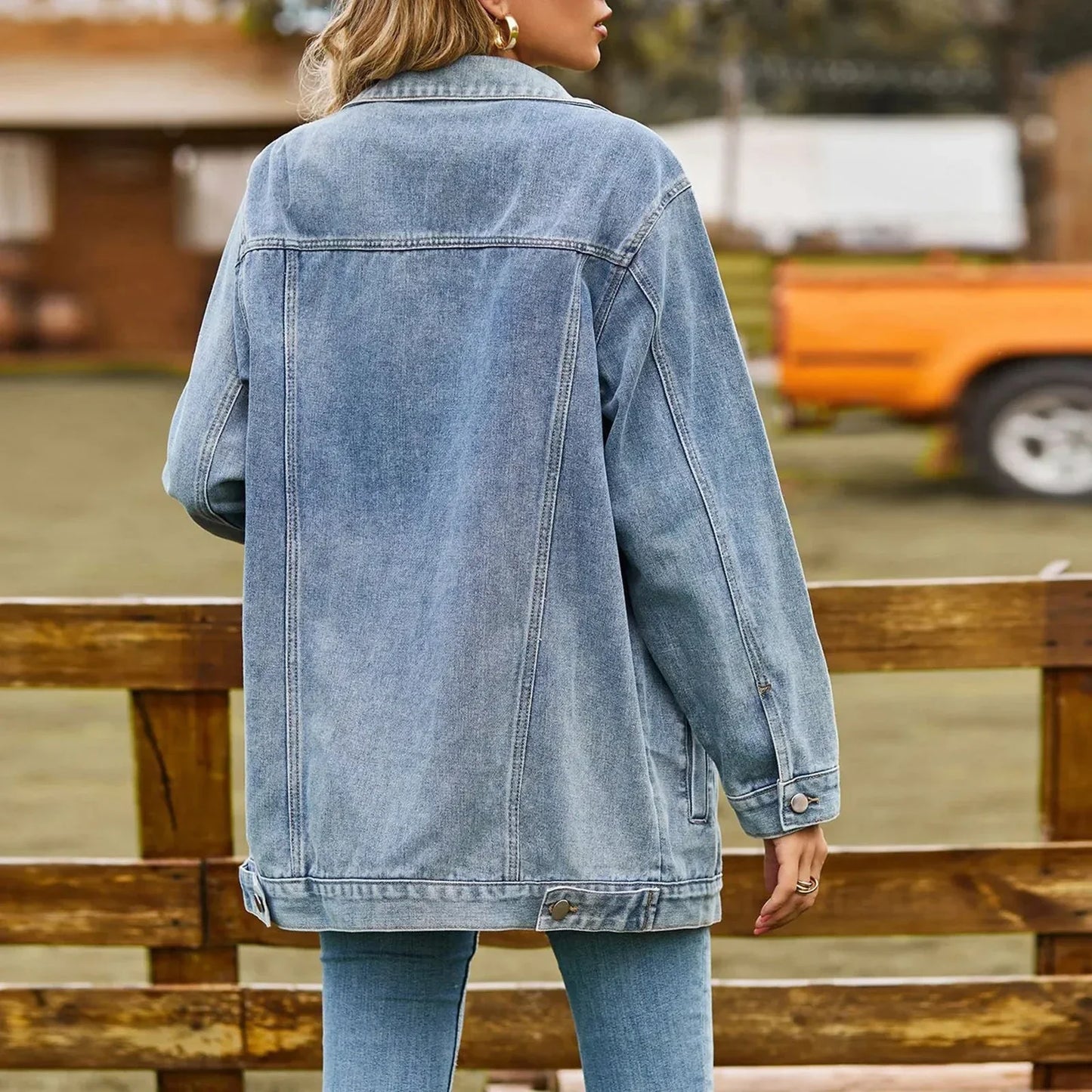 Veste en Denim Délavée Poches à Rabat pour Femme